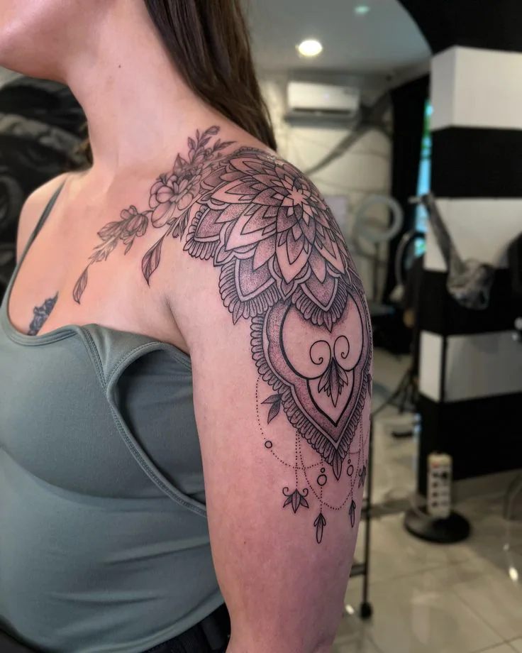 shoulder tattoo for women